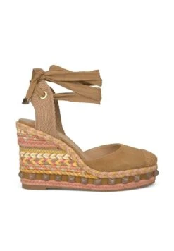 Alma En Pena Gomez - Sandalias De Cuña - Camel