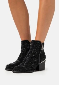 Alma En Pena Botines Bajos - Crosta Black