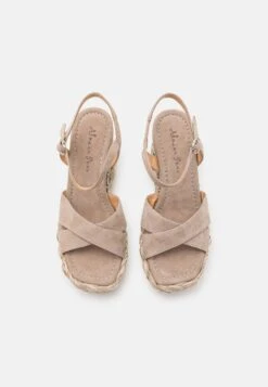 Alma En Pena Sandalias Con Plataforma - Taupe 13 Alma En Pena Sandalias Con Plataforma - Taupe -Alma En Pena Tienda ae059c24f2d74bd180f581539c2c763c